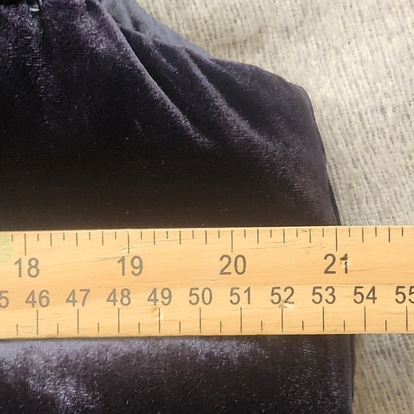 Talbots Effortless Velvet Down Puffer Vest Women's L Dark Navy Blue Pockets - Picture 7 of 8